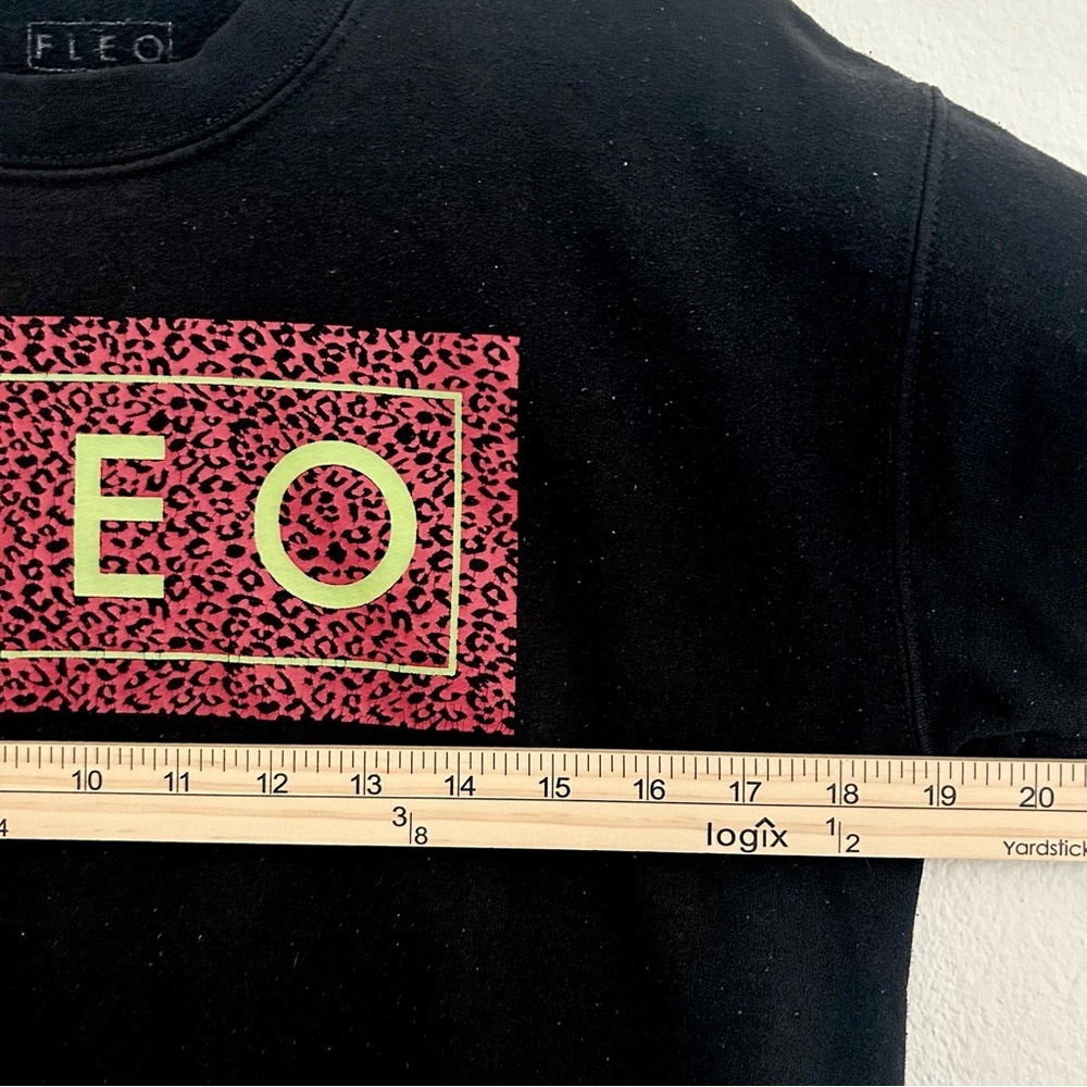 FLEO Leopard Logo Sweatshirt Top Black Cotton Fitness Activewear Size Small - Picture 8 of 9